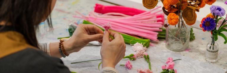 Crafting flowers from felt